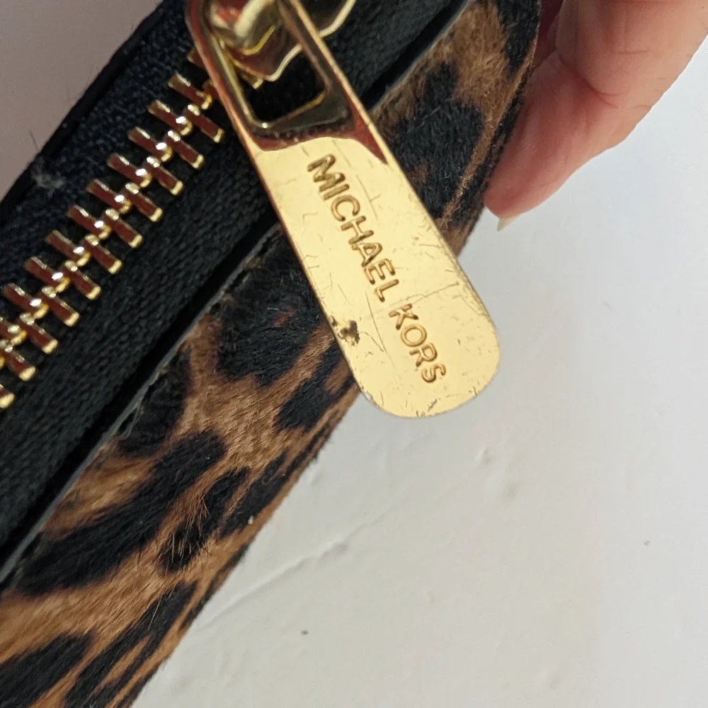 Michael Kors Wallet Animal Print Brown Leopard Print Zipper Closure